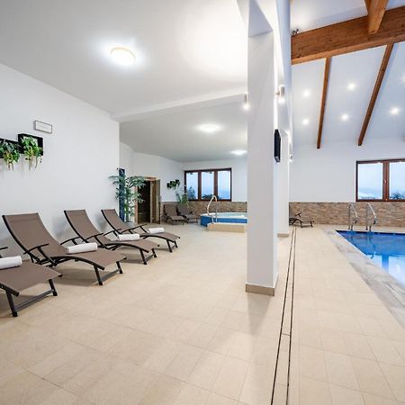 Kaniowka Ski Resort- Relaks W Gorach Z Basenem, Sauna I Jacuzzi Białka Esterno foto